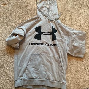 Under Armour Sweatshirt